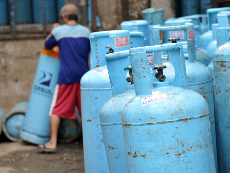 PHILIPPINES-ENERGY-FUEL