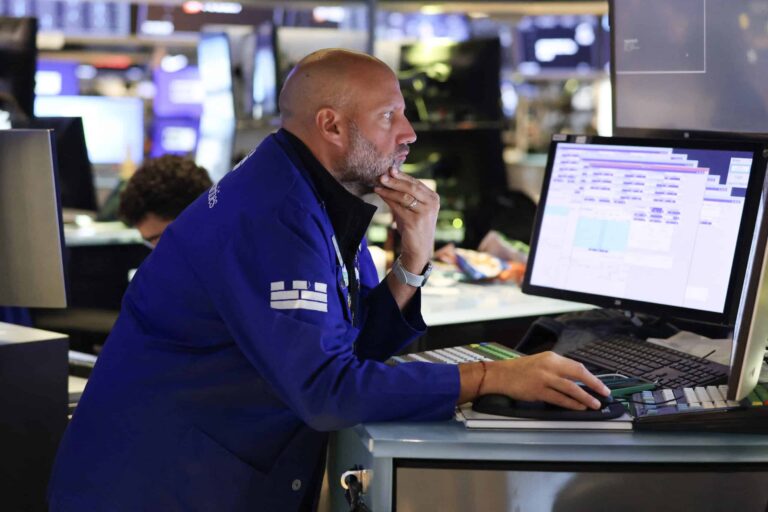 US-ECONOMY-MARKETS