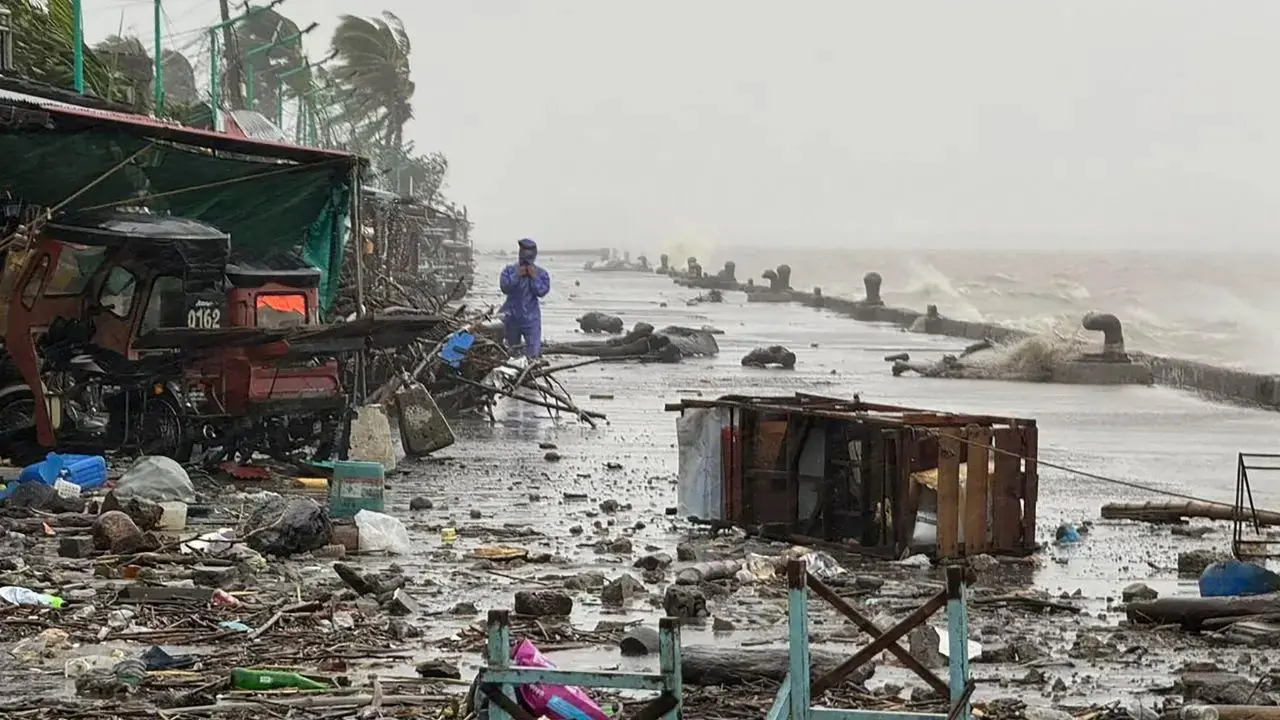 Typhoon-Ragasa-1758767611292_d