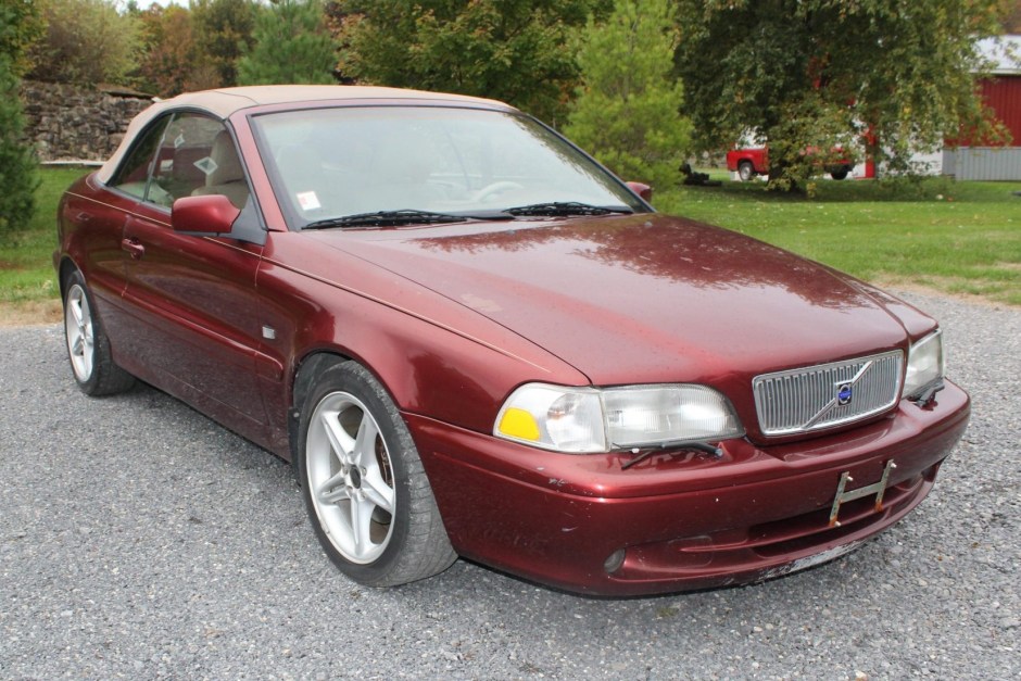 2001_volvo_c70_img_5195-51900