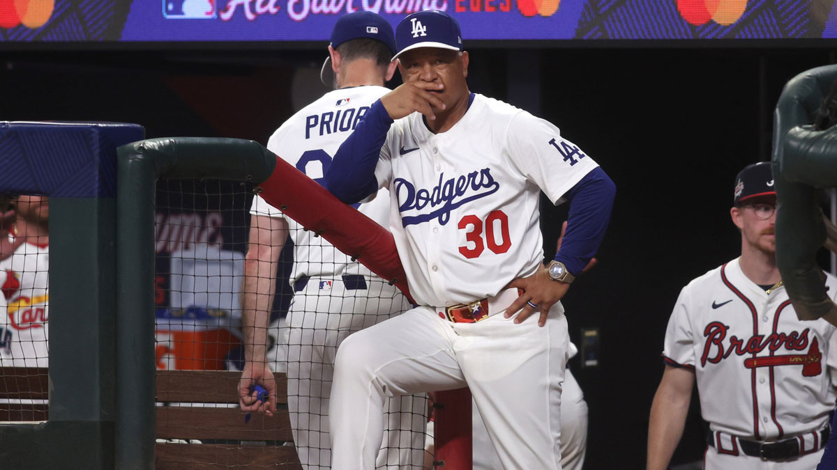 Roberts-in-the-dugout