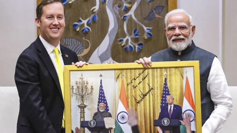 modi-trump-frames-1760199990552_d