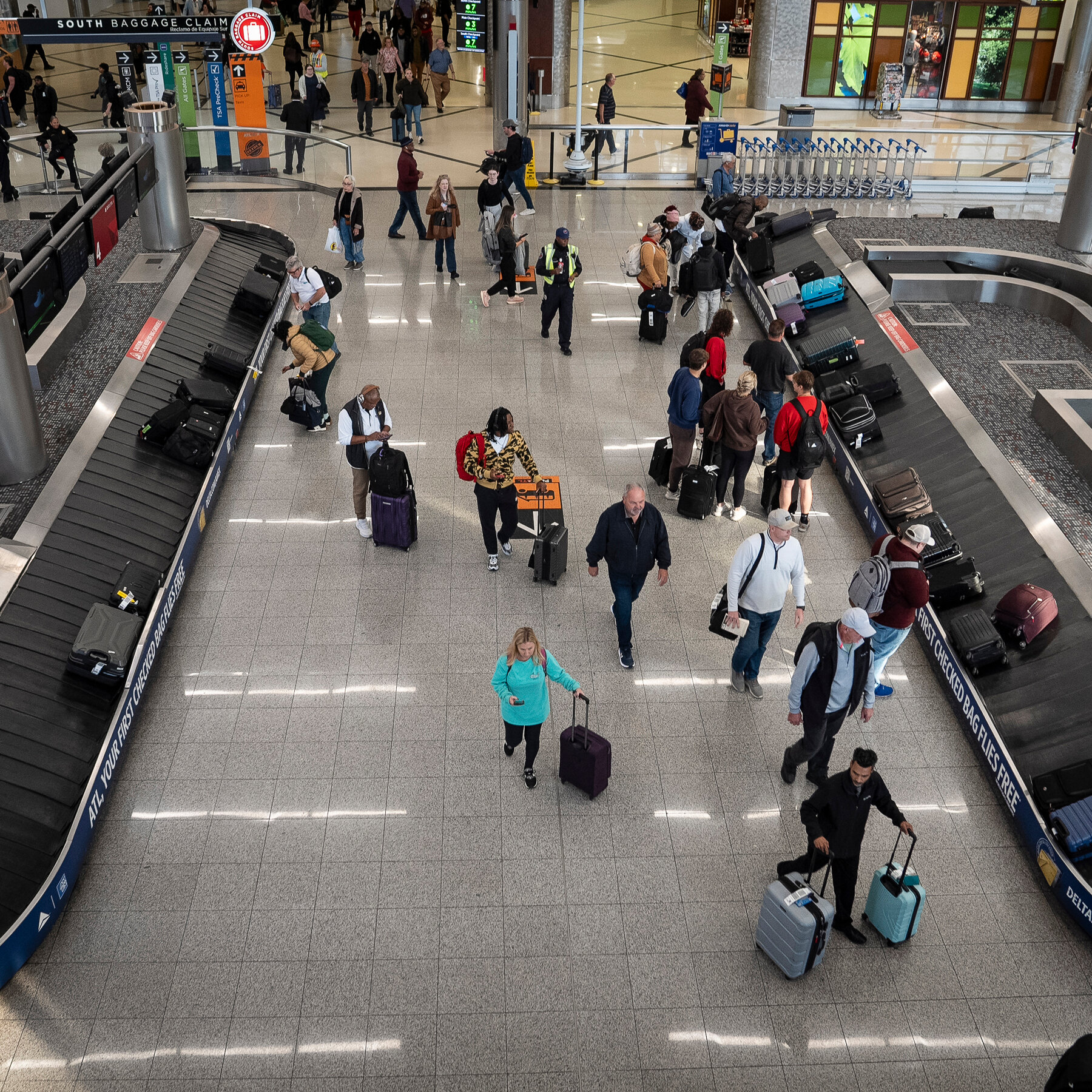 07trav-trans-passport-lmgp-mediumSquareAt3X