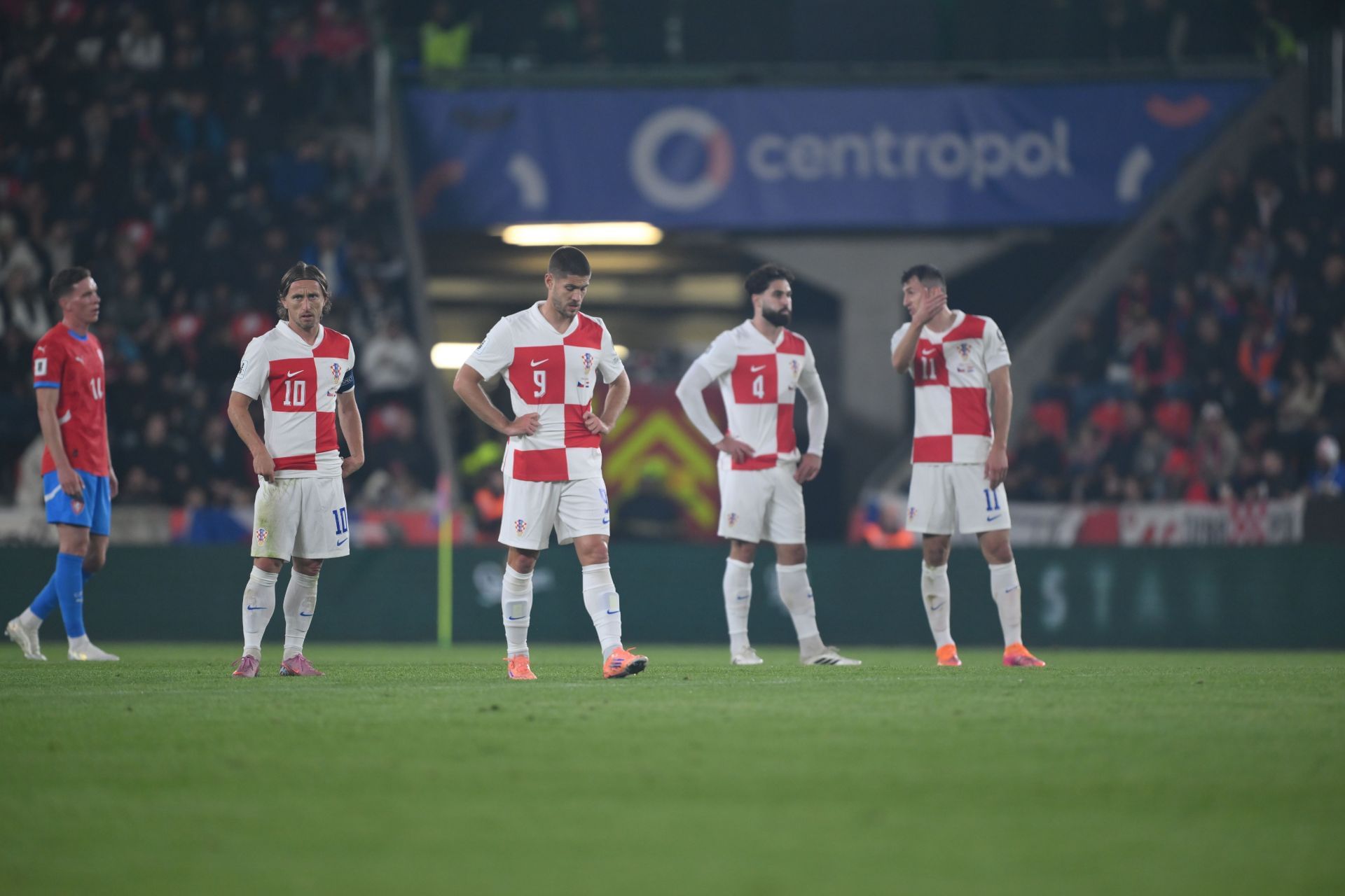 44b1e-17632747479458-1920