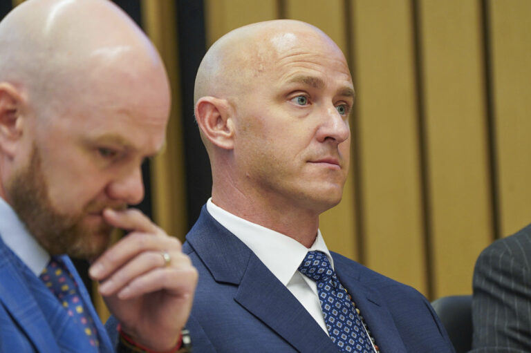 Horizon Air Cockpit Emergency