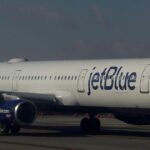 cbsn-fusion-newark-airport-reopens-jetblue-flight-emergency-landing-engine-issue-thumbnail