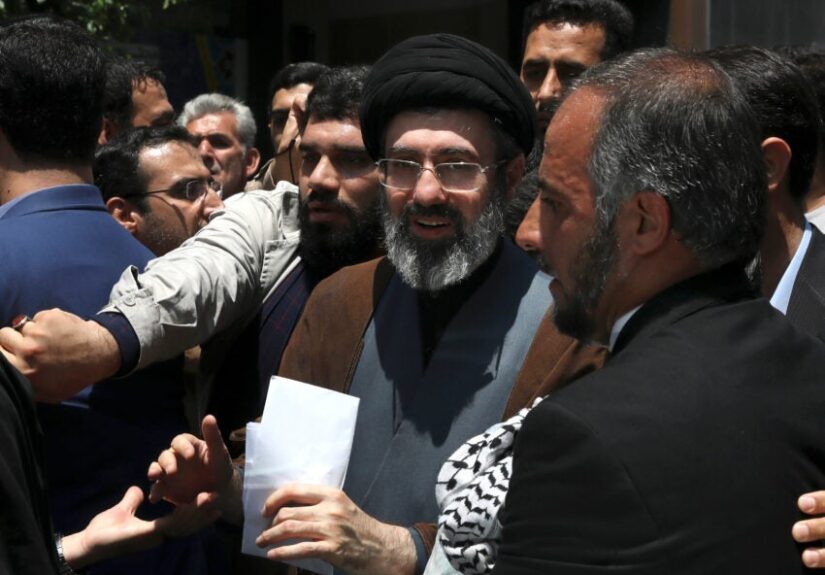 Khamenei-69ae15eb6478a-850x638-1