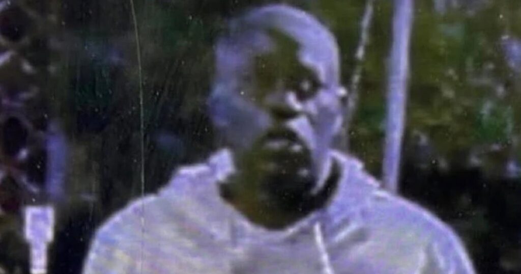 cbsn-fusion-investigators-search-motive-deadly-texas-bar-shooting-thumbnail