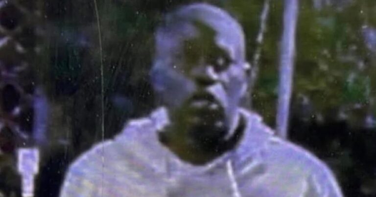 cbsn-fusion-investigators-search-motive-deadly-texas-bar-shooting-thumbnail