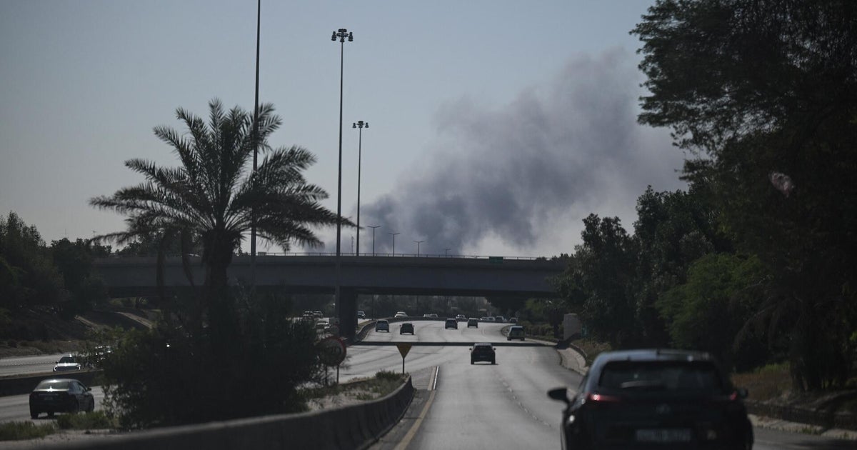 cbsn-fusion-russia-helping-iran-identify-us-targets-sources-say-thumbnail