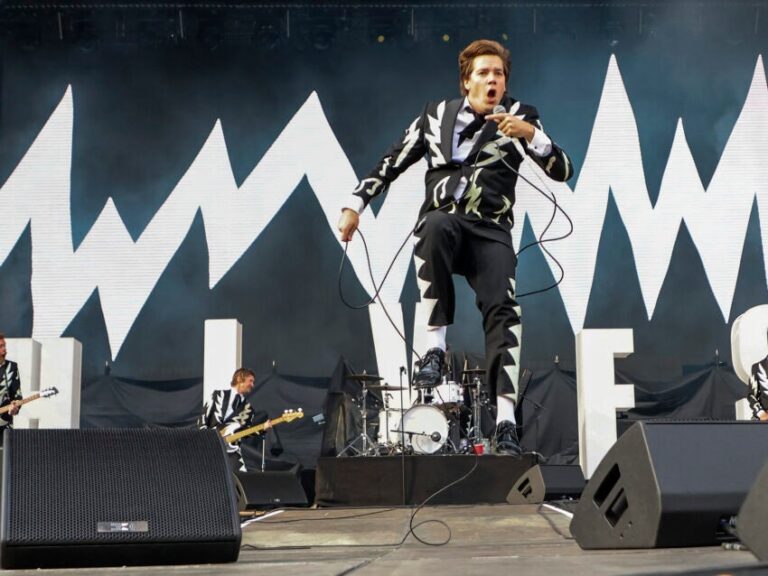 hives-69bf320b6f38a-850x638-1