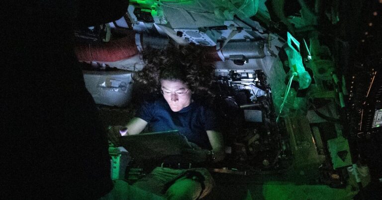 cbsn-fusion-how-artemis-ii-crew-will-spend-last-days-mission-thumbnail